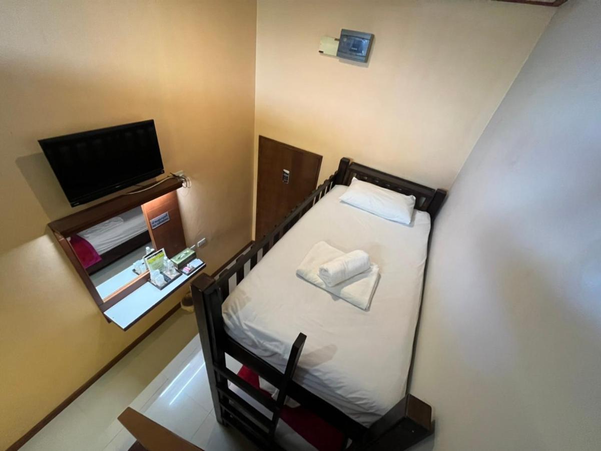 First And Frang Hotel - Koh Phangan Thong Sala Luaran gambar