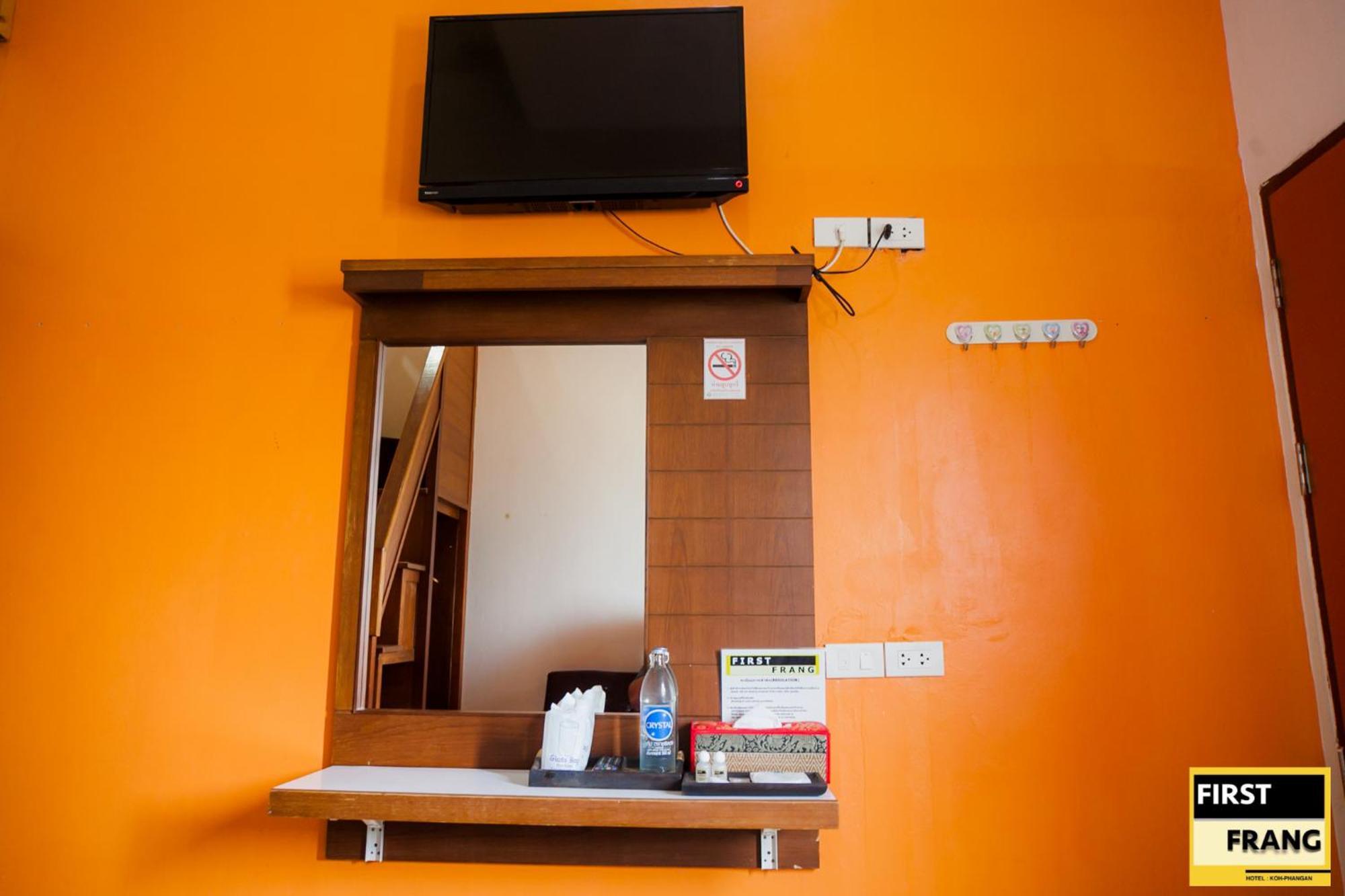 First And Frang Hotel - Koh Phangan Thong Sala Luaran gambar